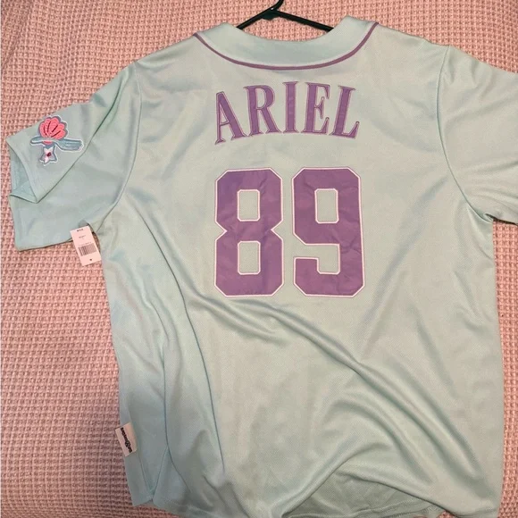 Women’s disney baseball jersey - Picture 3 of 3